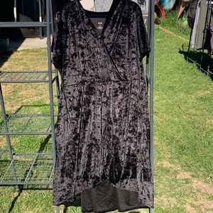 Evri Black Velvet Dress 4x